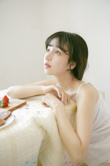 手撕小舞的衣服视频